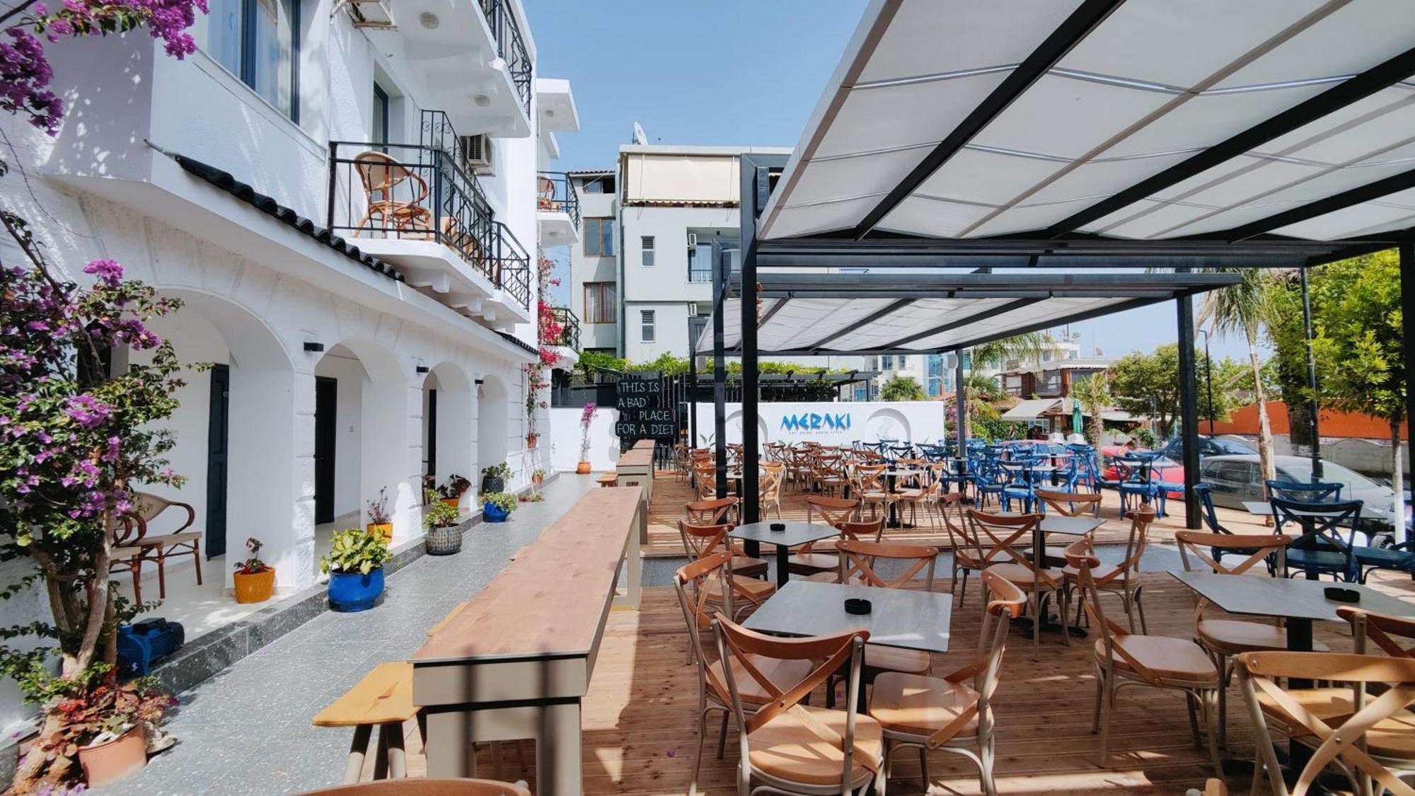 玛格丽特别墅酒店 Sarandë 外观 照片